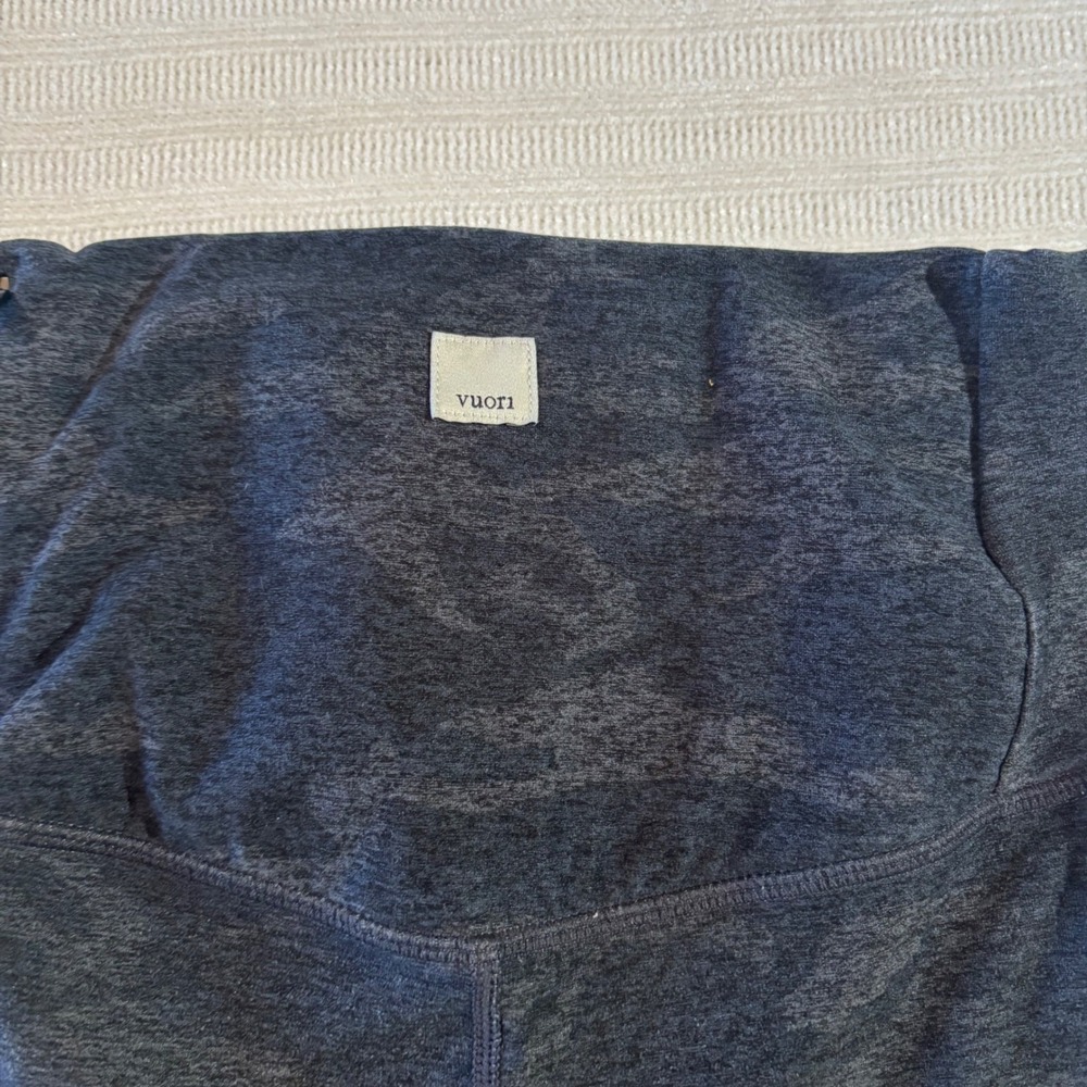 Vuori Daily Leggings Charcoal Camo High Rise Yoga Pants VW444 Womens L - Picture 4 of 8